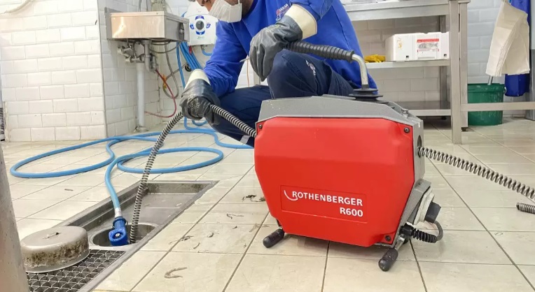 Körfez Tesisatci Gider Mutfak Açmak 